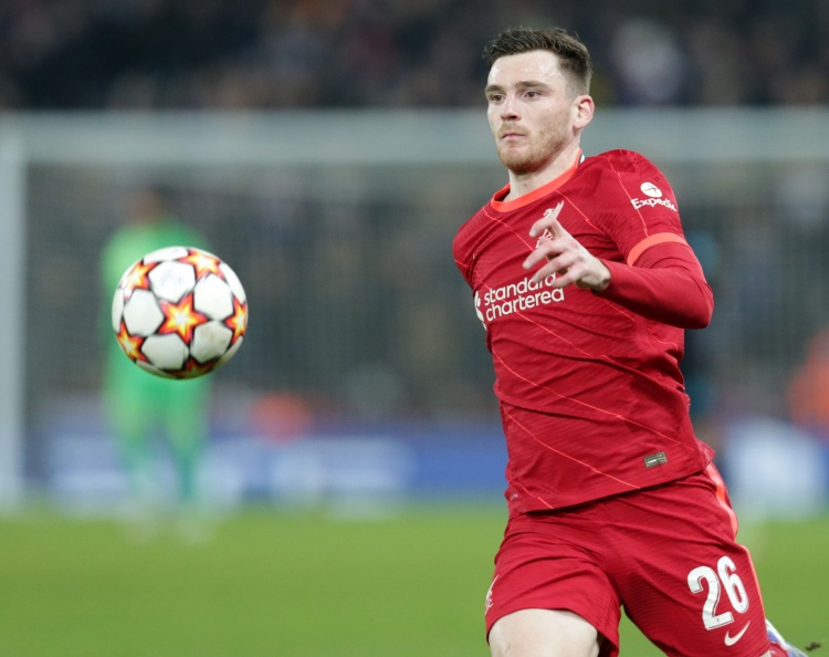 TA：热刺到夏窗还会考虑罗伯逊，现在球队缺乏经验及出球型中场